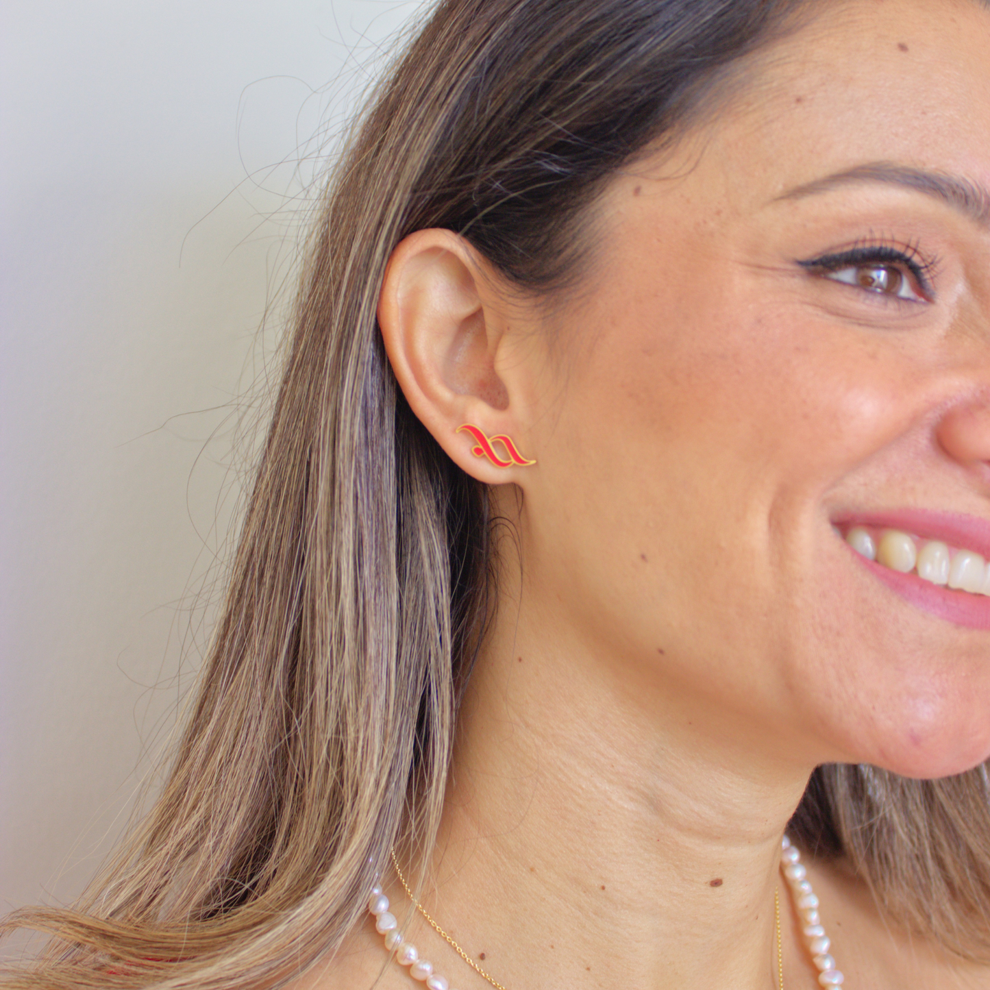 Hobb حب Earrings