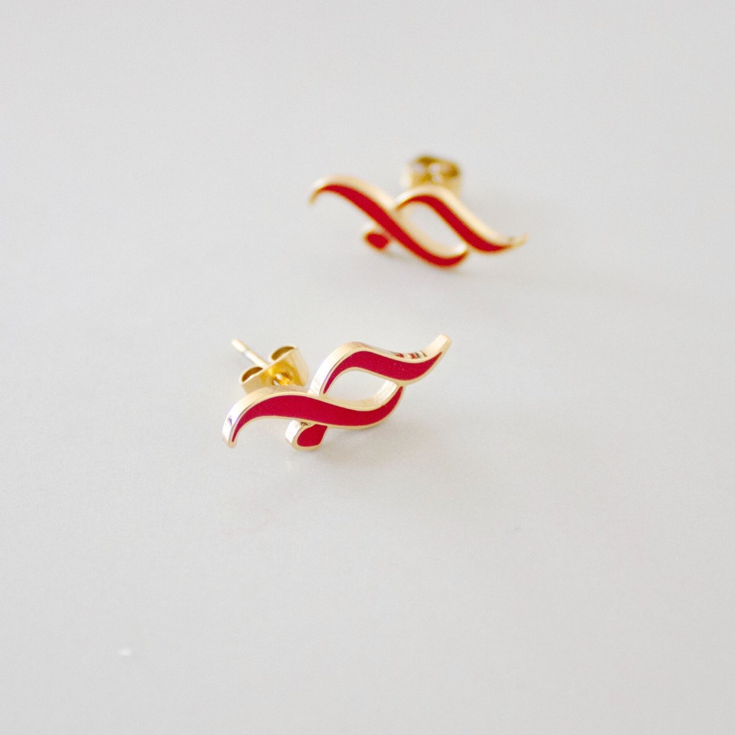 Hobb حب Earrings