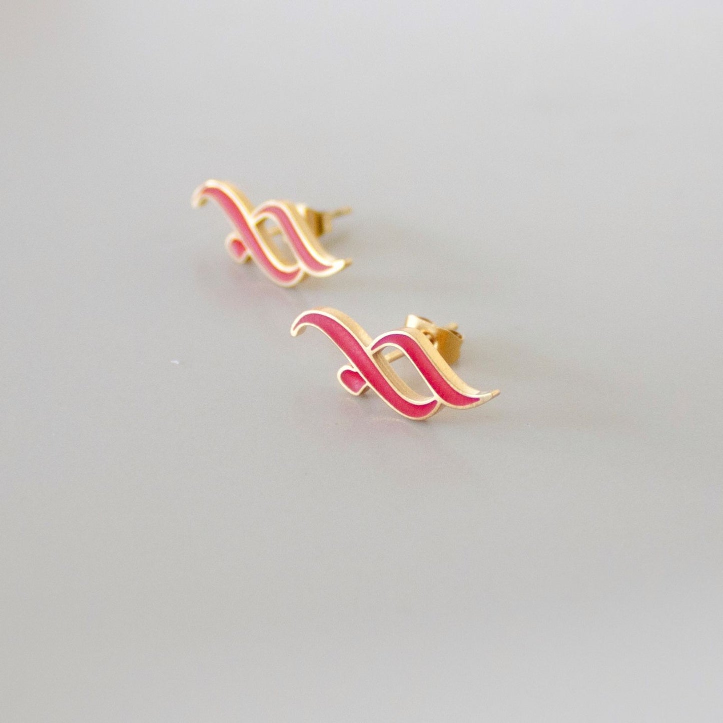 Hobb حب Earrings