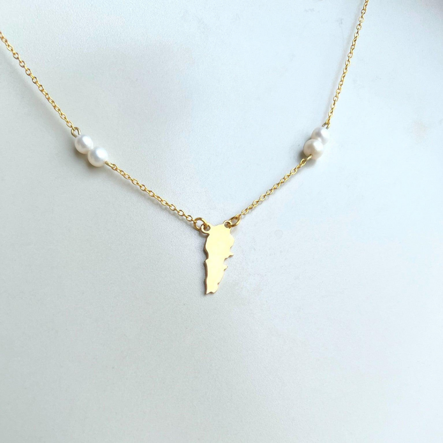 The Pearl Lebanon Necklace