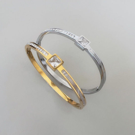 Mother of Pearl Bangle - Brasebys